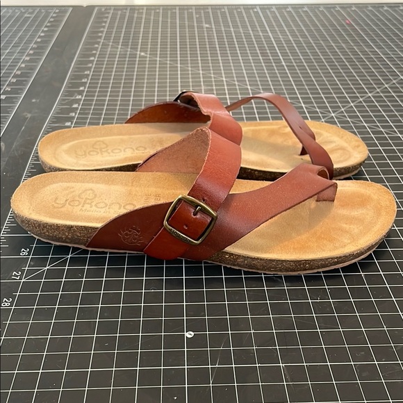 Yokono Brown Sandals - Picture 2 of 6